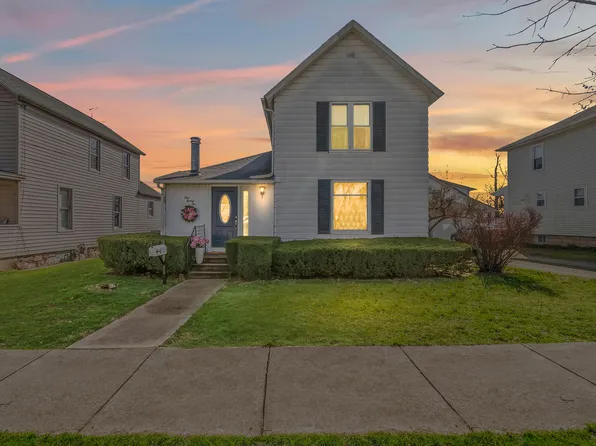125 Budlong St, Hillsdale, MI 49242
