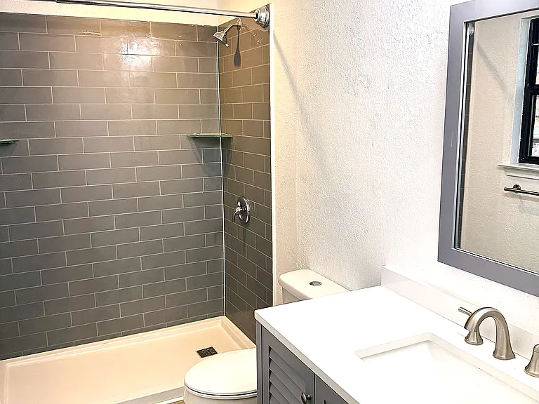 1102 Katelyn Cir — Photo 18
