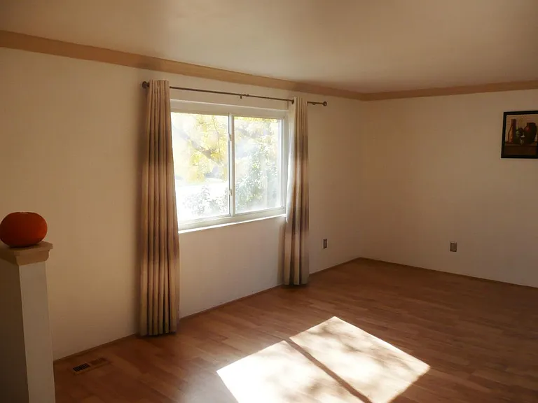 1724 Hull St — Photo 5