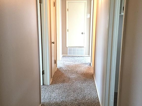 4th image of 1515 Brookhaven Dr
