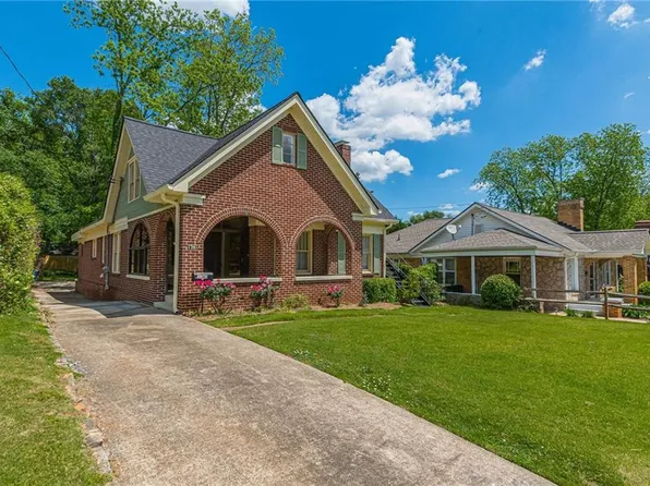 1391 Jefferson Ave, East Pt, GA 30344
