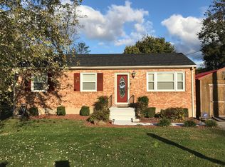 707 Spruce St, Vinton, VA 24179