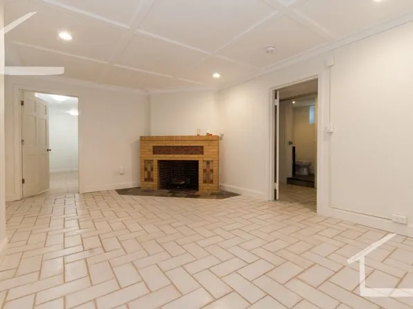 35 Bentley St #3B, Brighton, MA 02135