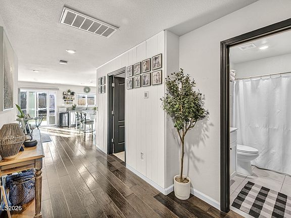 5th image of 8854 Finnsech Dr