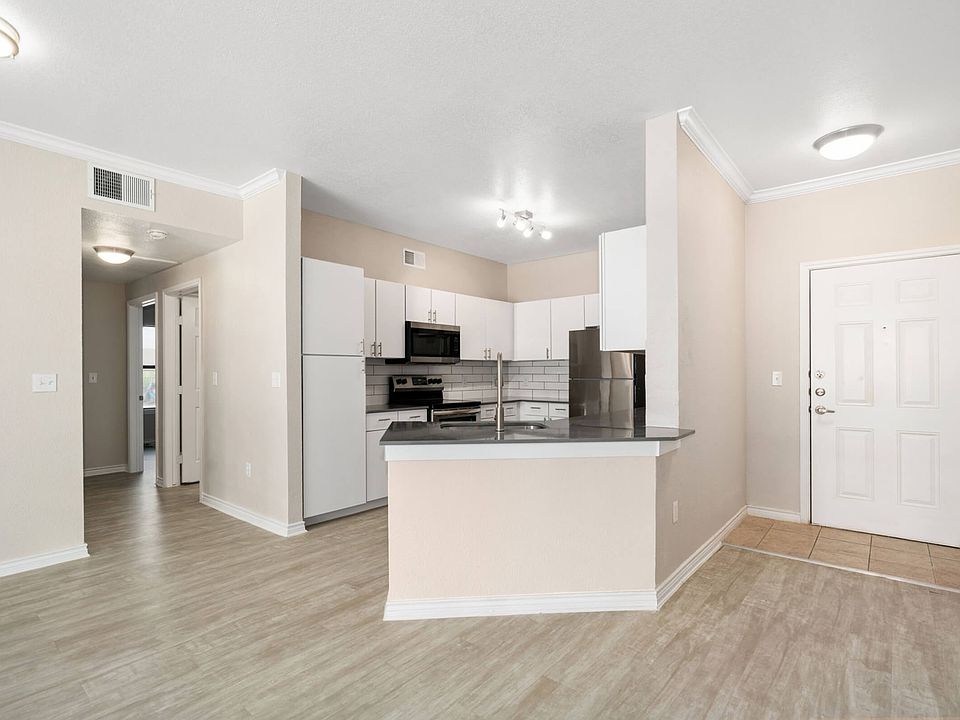 1st image of 13900 Chadwick Pkwy #435