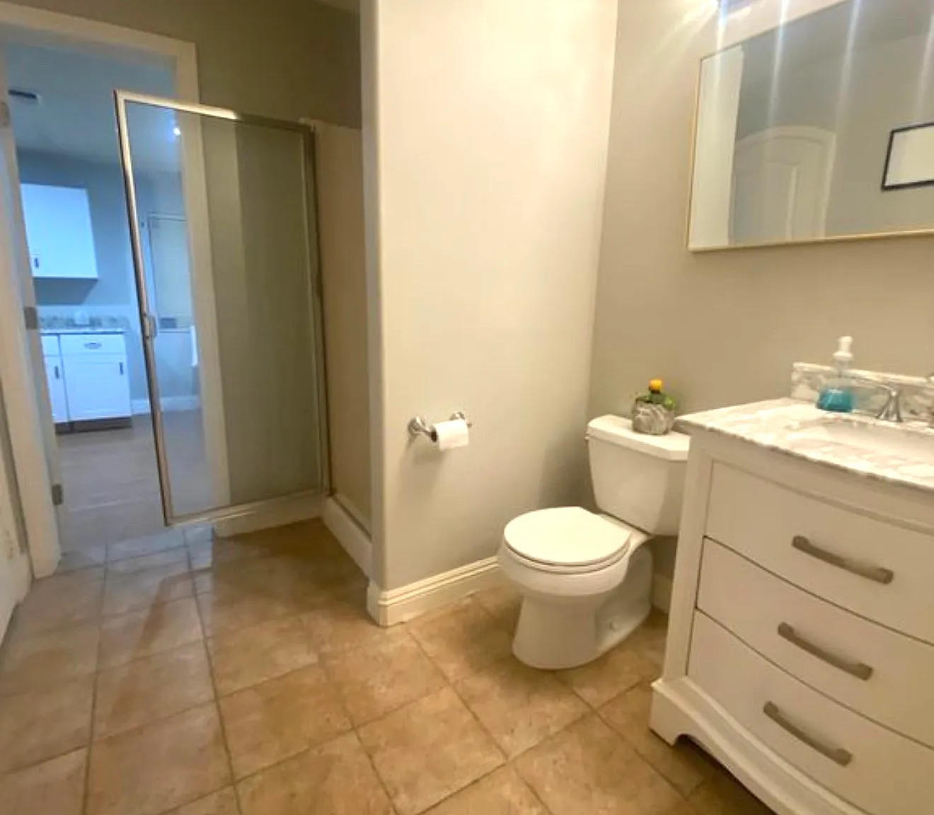 1520 Hillsborough St — Photo 2