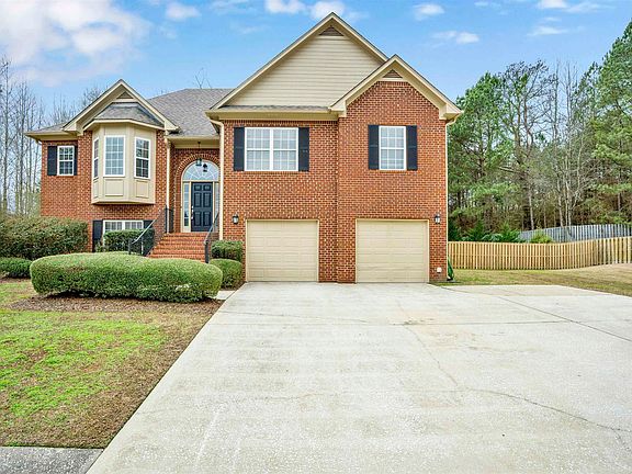 2nd image of 541 Chesser Cir