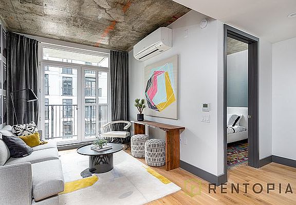 5th image of 340 Evergreen Ave APT 416
