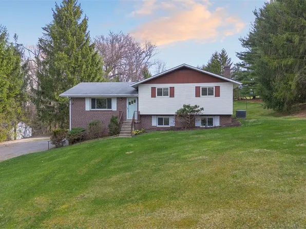 2336 Haven Hill Ln, Sewickley, PA 15143