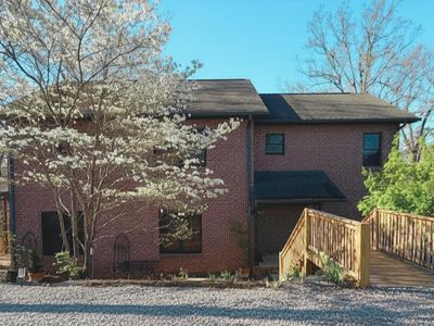 2417 Sylvan Glen Way, Pigeon Forge, TN, 37863