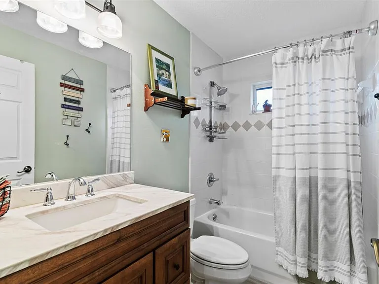 8412 Ridgebrook Cir — Photo 13