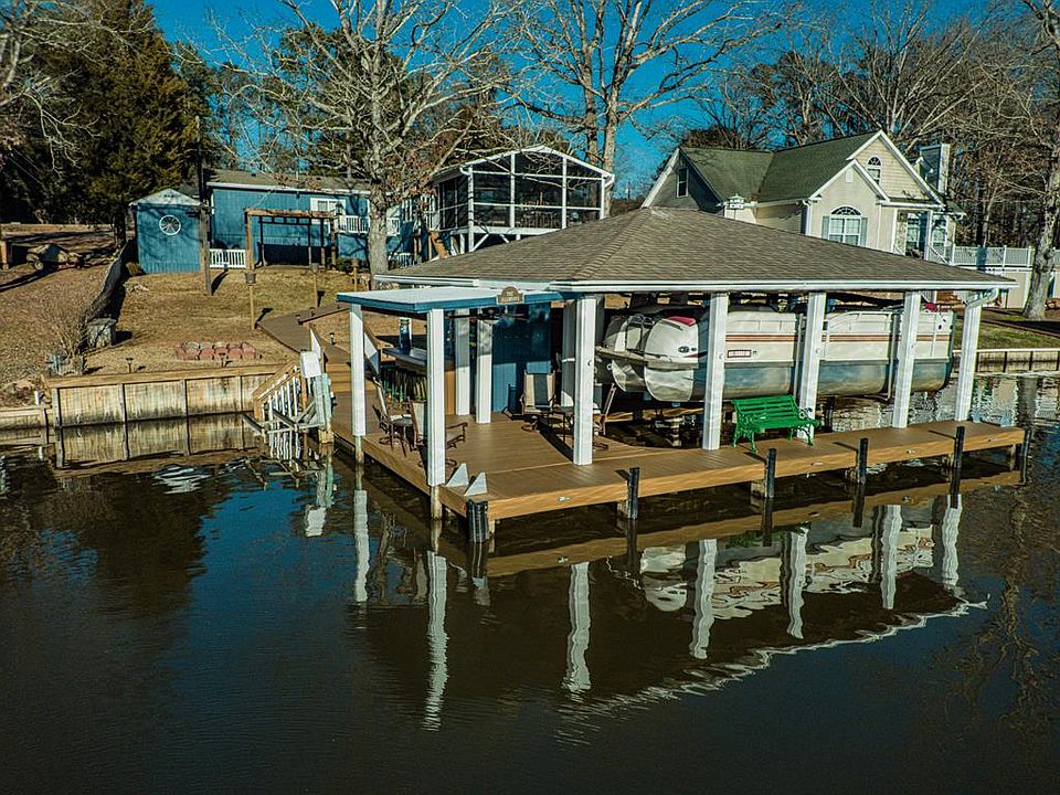 1st image of 106 Hardwood Ct