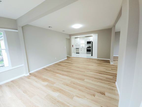 3rd image of 225 Lincoln Ave Floor 2