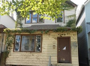 9320 S Escanaba Ave, Chicago, IL 60617