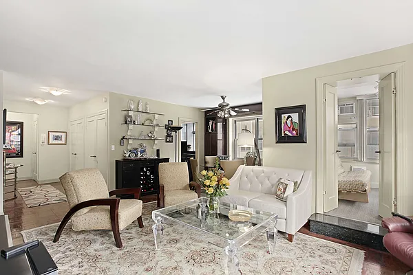 Sold by Compass | media 29