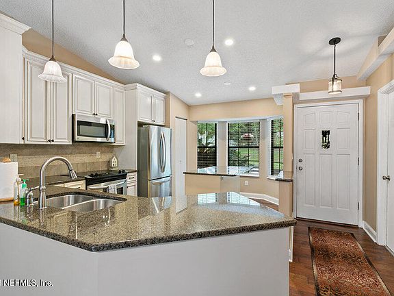 2nd image of 2834 TANSY Avenue