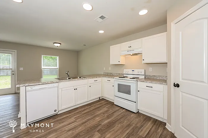 769 Dove Tree Ln — Photo 7