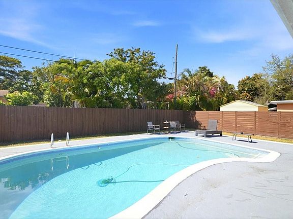 2nd image of 640 SW 68th Terrace