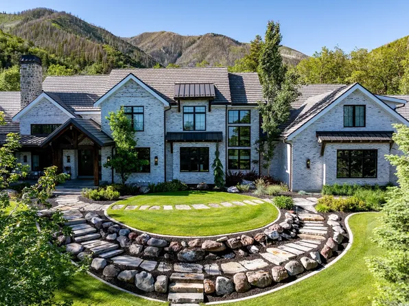 1230 S Eagle Nest Dr, Woodland Hills, UT 84653