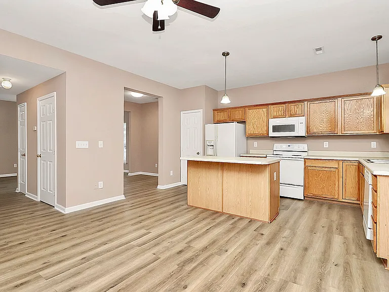 12260 Jessica Pl — Photo 14