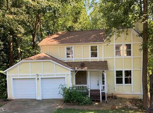 573 Sunfield Dr, Lilburn, GA 30047