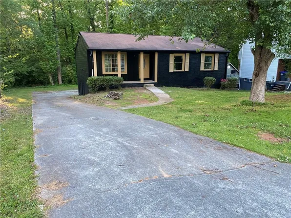 1007 Douglas Ct, Norcross, GA 30093