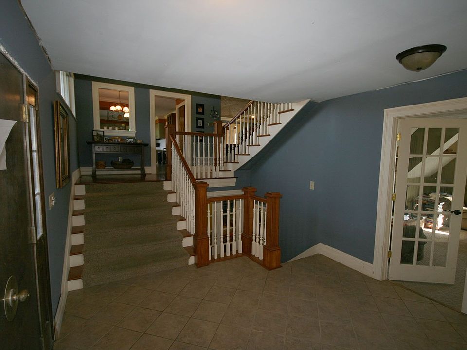 2nd image of 8091 Morse Rd