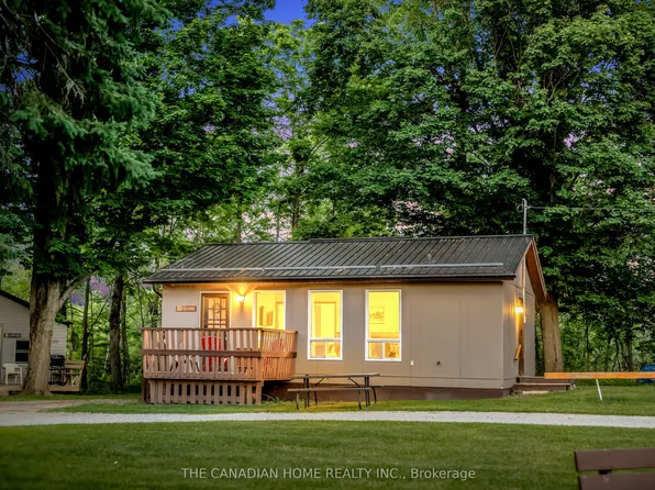 23-232 Lake Dalrymple Rd #230, Kawartha Lakes, ON L0K 1W0