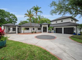2521 Lake Ellen Dr, Tampa, FL 33618