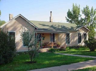 114 W Garland St, La Veta, CO 81055