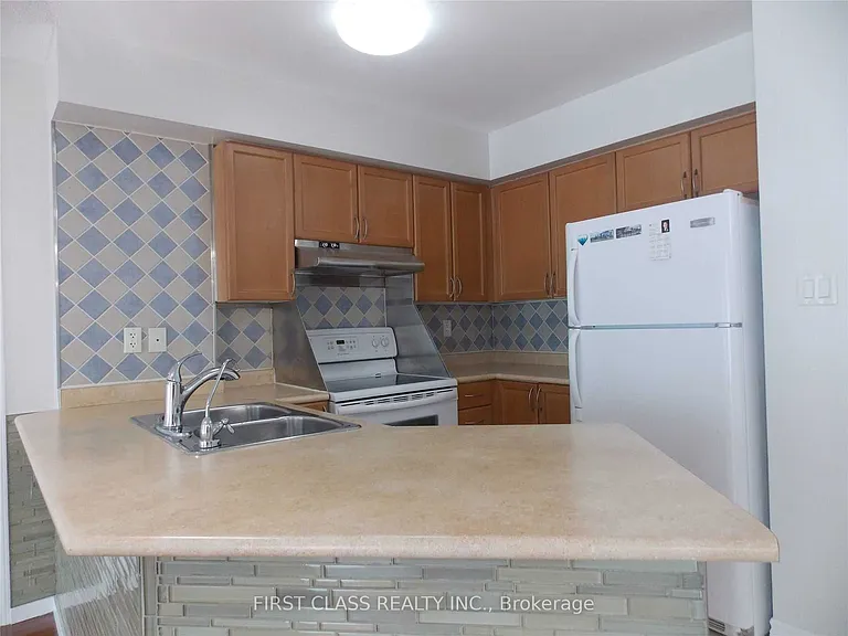 920 Sheppard Ave W #308 — Photo 9