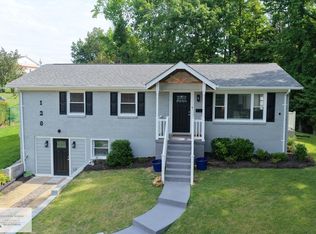 126 Woodberry Dr, Danville, VA 24540