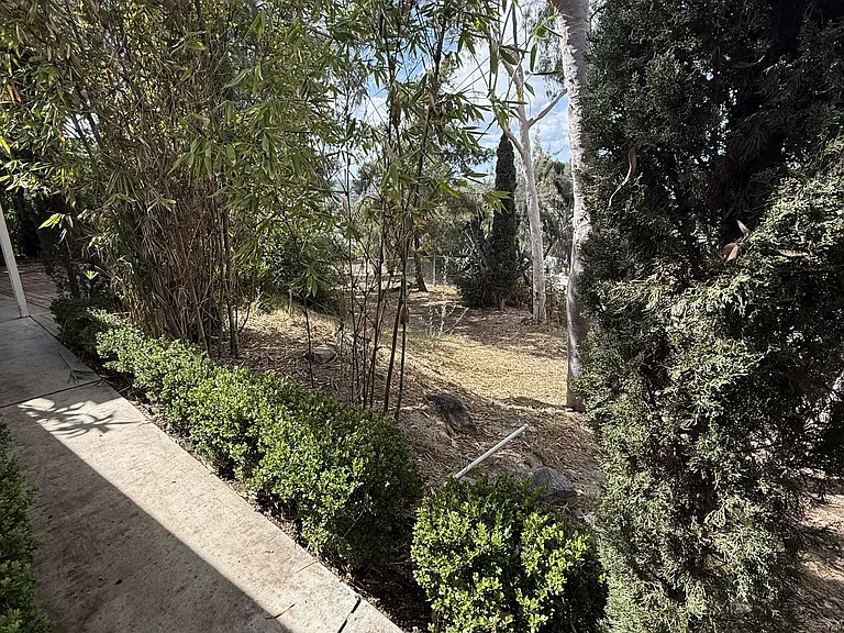 9303 Crest Dr — Photo 36