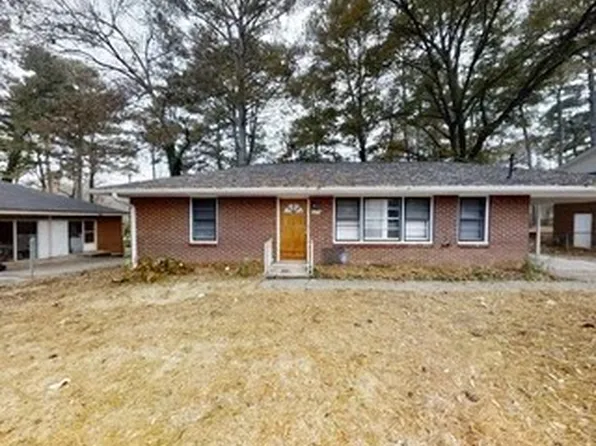 4079 Scott Dr, Forest Park, GA 30297