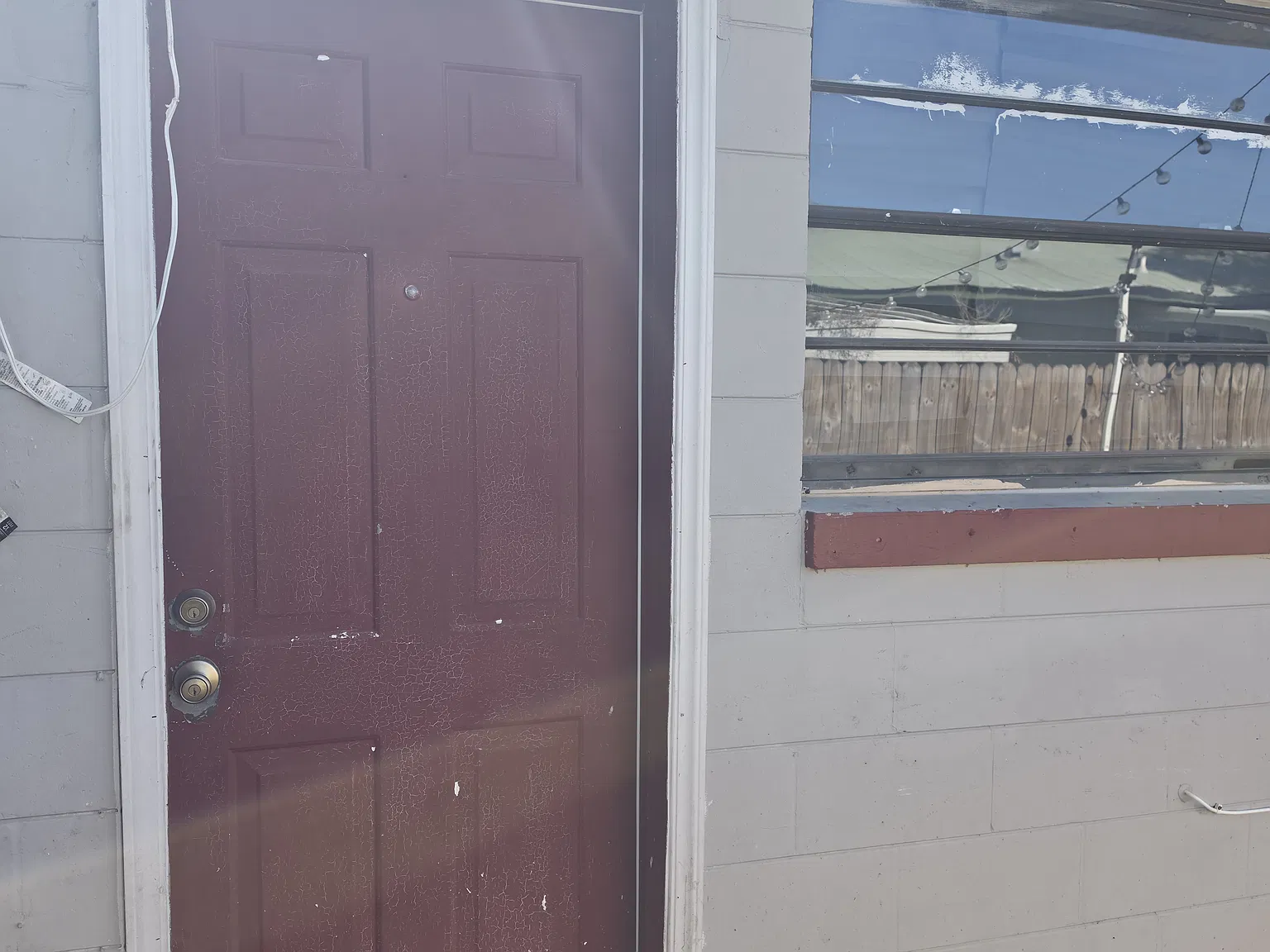 1422 Verona St — Photo 1