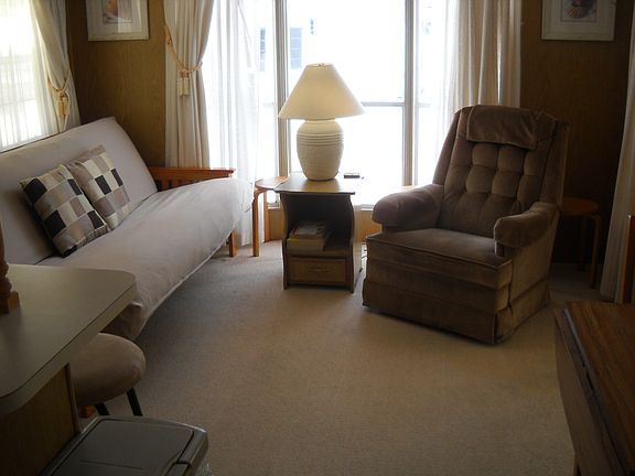 5th image of 2139 Nettles Blvd