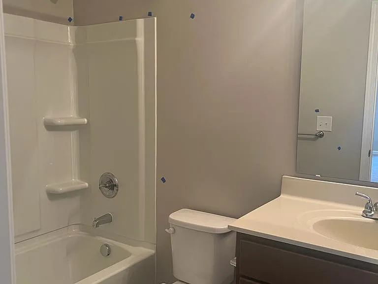 958 Southline Dr — Photo 3