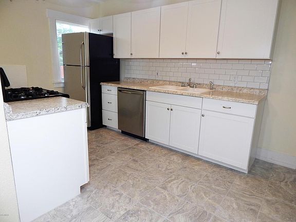 5th image of 24 25th St S
