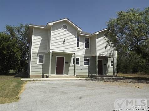 2nd image of 768 Avondale Ave #3