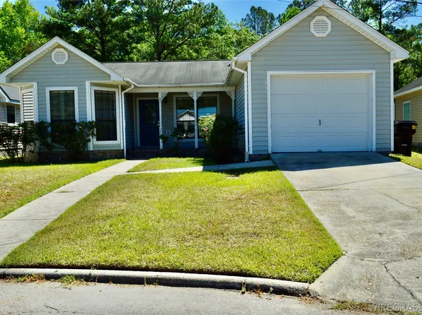217 Riverview Dr, Daleville, AL 36322