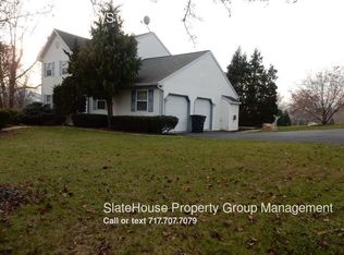 42 Sabrina St, Wernersville, PA 19565