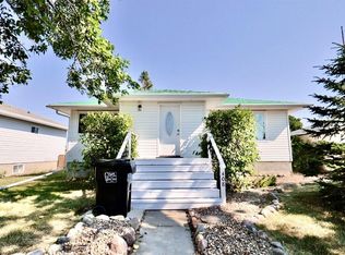 408 S 2nd Ave E, Oyen, AB T0J 2J0