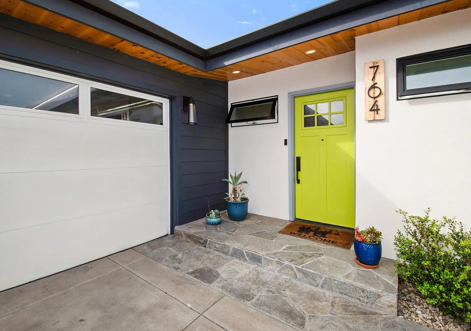 Long Term Unfurnished Corner Lot Home in Imperial Beach! — Photo 4