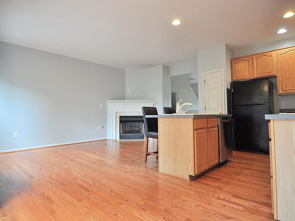 3rd image of 2453 Wheat Meadow Cir