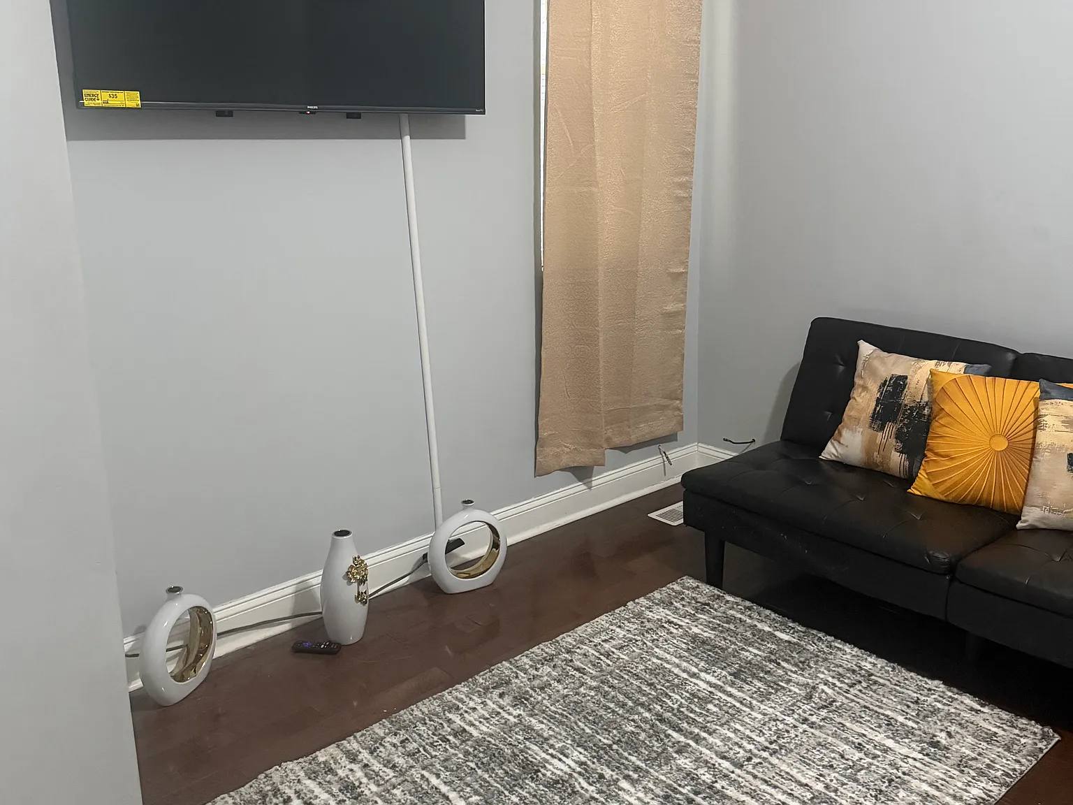 2 bed, $1,550 — Photo 2