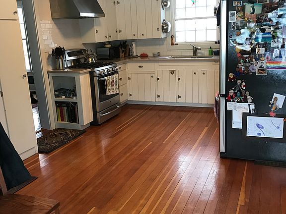 2nd image of 41 South St