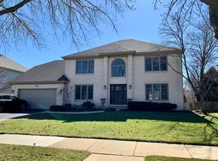 2316 Cloverdale Rd, Naperville, IL 60564
