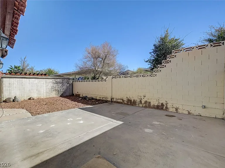 6437 Peachwood Rd — Photo 30
