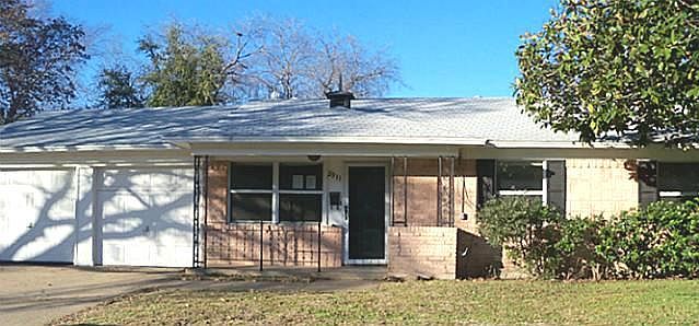 1st image of 2911 Esterbrook Dr