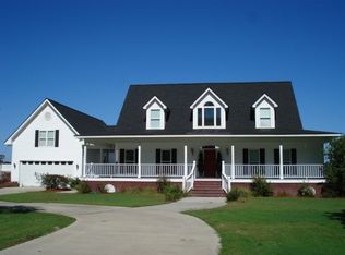 578 Sunshine Lake Rd, Midway, GA 31320